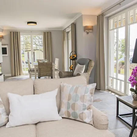 Reethus Reddevitz Mit Kamin, Sauna, Terrasse, Boddenblick Σπίτι διακοπών Alt Reddevitz