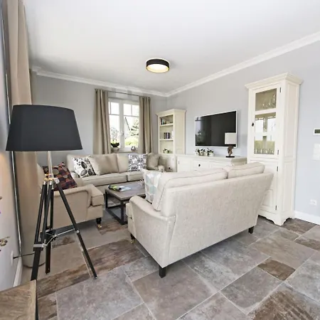 Reethus Reddevitz Mit Kamin, Sauna, Terrasse, Boddenblick