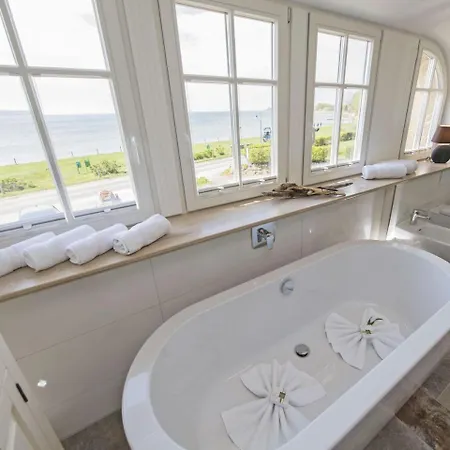 Σπίτι διακοπών Reethus Reddevitz Mit Kamin, Sauna, Terrasse, Boddenblick Alt Reddevitz