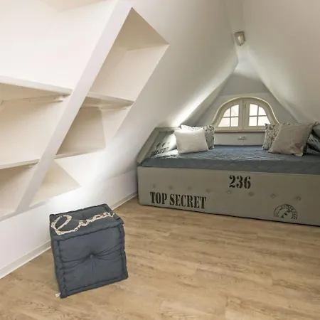 Reethus Reddevitz Mit Kamin, Sauna, Terrasse, Boddenblick *