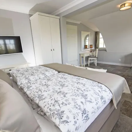 Tatil Evi Reethus Reddevitz Mit Kamin, Sauna, Terrasse, Boddenblick