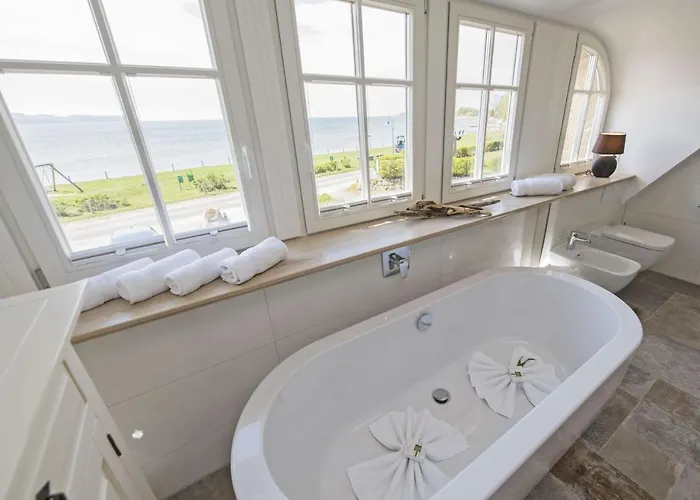 بيت للعطل Reethus Reddevitz Mit Kamin, Sauna, Terrasse, Boddenblick Alt Reddevitz