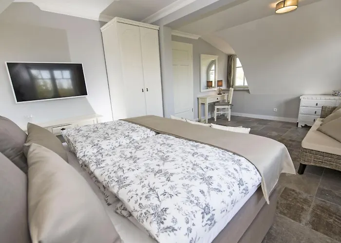 بيت للعطل Reethus Reddevitz Mit Kamin, Sauna, Terrasse, Boddenblick